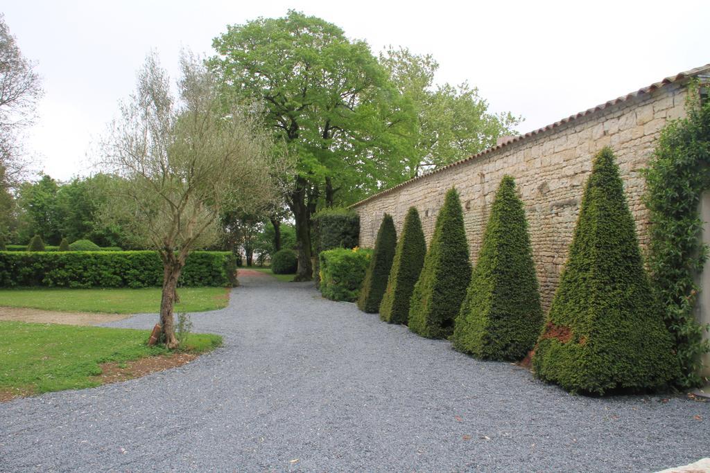 La Grange D'Aunis Aigrefeuille-dʼAunis Exterior foto